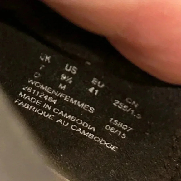 Clark’s Collection Women’s Everlay Iris Soft Cushion Shoes Size 9.5 M EUC - Picture 13 of 13